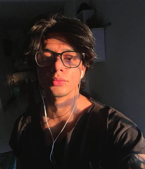 Shrinkhal Bhushan | I hate making cringey reels 😍🥰 Just listen to my