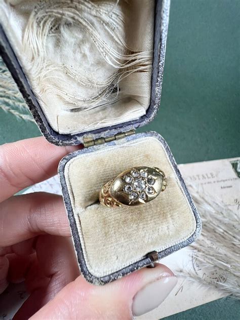 Antique 18ct Gold Victorian Diamond Gypsy Ring Gem