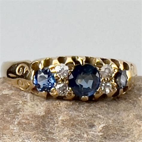 18ct Gold Edwardian Sapphires And Diamonds Ring