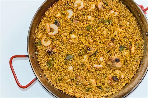 La Paella Mixta Que Va A Enamorar A Todo El Mundo