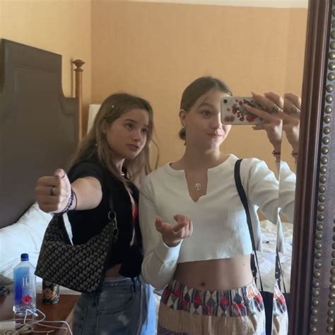 Annie Leblanc And Jayden Bartels Rare Jayden Bartels Friend