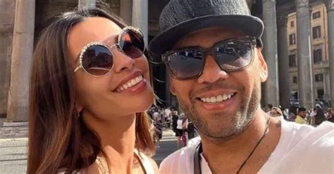 Saiba Como Joana Sanz Deve Ajudar Daniel Alves Em Dia De Julgamento