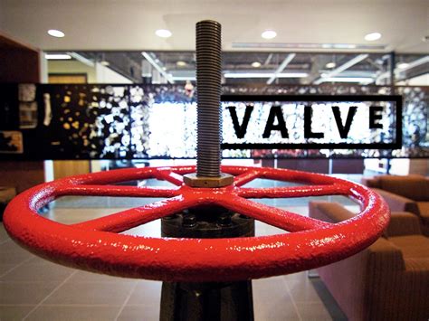 The History of Valve Corporation: Innovating The Gaming World | CSGO ...