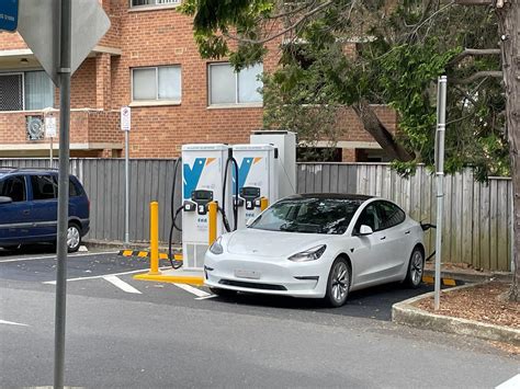 Hornsby Station: Commuter Information and Travel Guide 9