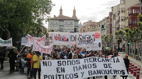 Cerca De 250 Personas Secundan La Marcha Convocada Por Asamblea Logroño Para Conmemorar El