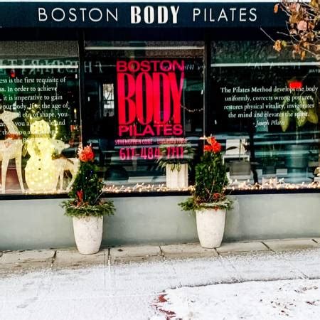 Boston Pilates | Pilates Group Classes | Boston Barre Classes