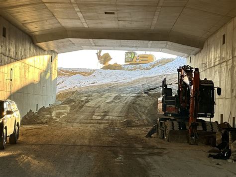 Obrazem Tunel Pohůrka se staví i v mrazech Otevře se koncem roku