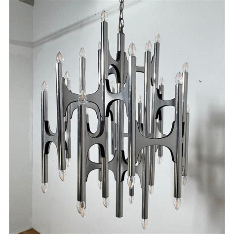 C 1970s Gaetano Sciolari For Lightolier Sculptural 36 Bulb Chandelier