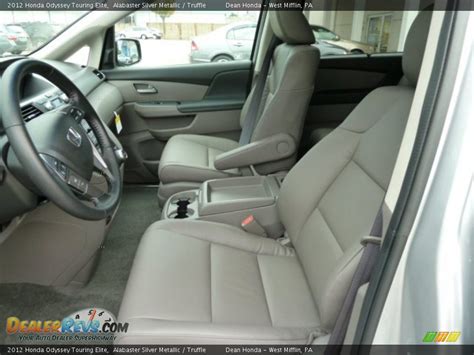 2011 Honda odyssey interior truffle