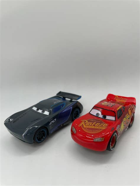 Arriba 108 Imagen Carrera Lightning Mcqueen Slot Car Thptnganamst Edu Vn