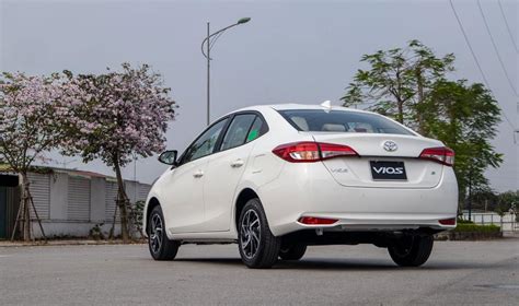 So S Nh Hyundai Accent Vs Toyota Vios Ai L Vua Sedan H Ng B