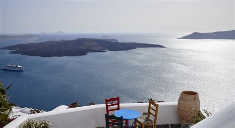 Firostefani a magical place in Santorini