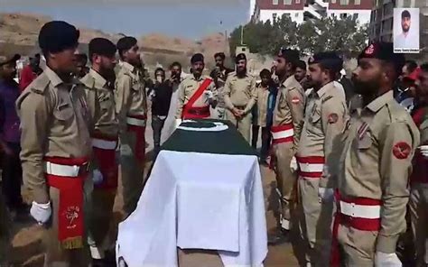 کیچ دہشتگرد حملہ شہید ہونیوالے پاک فوج کے جوان مکمل اعزاز کیساتھ سپرد خاک