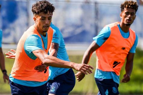 M Dio Iv N Jaime Reintegrado Sem Limita Es Nos Treinos Do Fc Porto