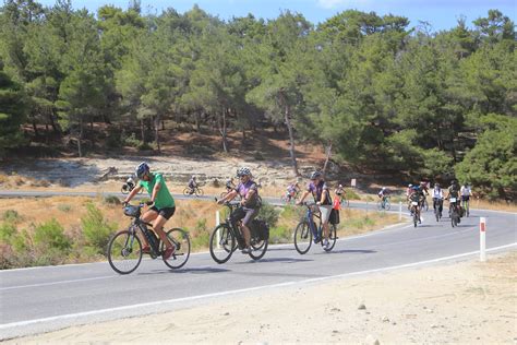 Anakkale Bisiklet Turu Ehitlere Sayg S R Foto Raflar