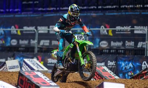 AX UK Cédric Soubeyras s impose à Birmingham