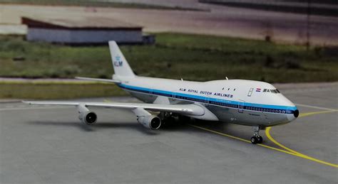 PHOENIX KLM ROYAL DUTCH AIRLINES BOEING B747 206B PH BUC 1 400 Wings400