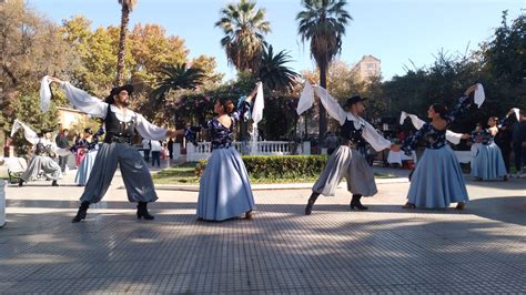 Vecinos Organizaron Festejos Patrios En Una Plazoleta De Ciudad Los