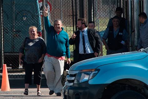 Carlos Zannini y Luis D Elía quedaron en libertad y marcharon a la Plaza