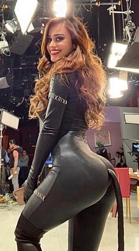 Yanet Garcia Topless Perfect Ass In Thong Sexy Scene Nude Leaked Porn