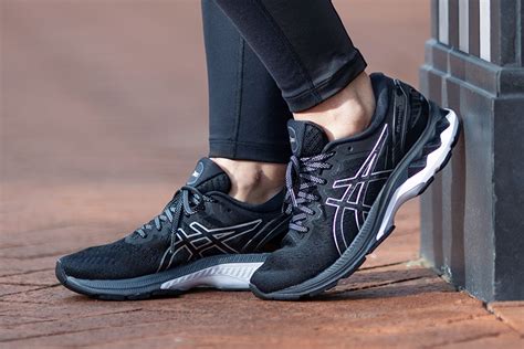 Best Running Shoes For Flat Feet Asics