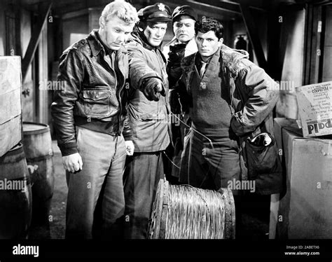 THE THING FROM ANOTHER WORLD, Kenneth Tobey, James Young, William Neff ...