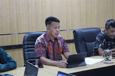 Rapat Evaluasi Program Capaian Realisasi Anggaran Bappeda Tahun