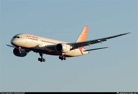 Vt Anx Air India Boeing Dreamliner Photo By Michael Kn Fer Id