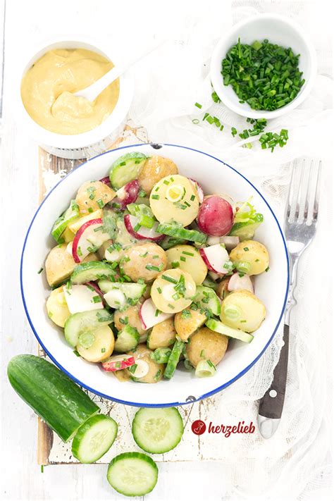 D Nischer Kartoffelsalat Rezept Mit W Rzigem Senfdressing