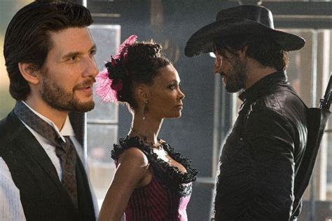 Evan Rachel Wood Strips NAKED Opposite Luke Hemsworth In Eerie Scene For New Hit TV Series