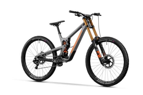 Mondraker SUMMUM CARBON R 2023 Im Test