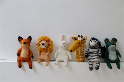 Felt Finger Puppet - Fox - Funny Workshop