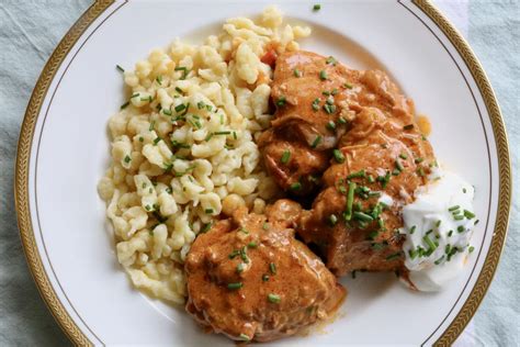 Paprikas Csirke Hungarian Chicken Paprikash Recipe