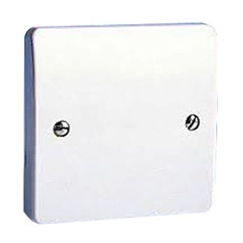 MK Electric Logic Plus White 20A 1 Gang Flex Outlet Plate At UK