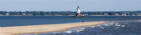 Hotels in Warwick, RI | Lodging near Rhode Island T.F. Green International Airport (PVD)