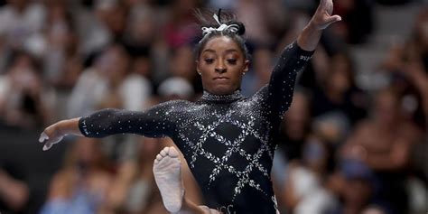 Simone Biles Entre Dans Lhistoire De La Gymnastique Américaine En