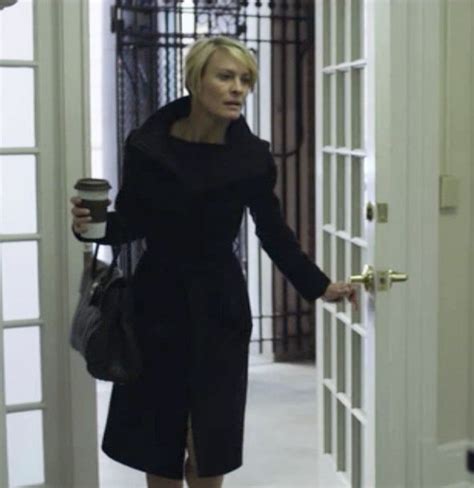 Reasons Claire Underwood Of House Of Cards Is A Fashion Icon