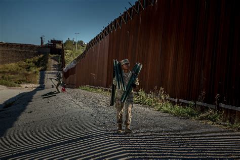 Troops Are Not the Answer to the Crisis at the Border | TIME