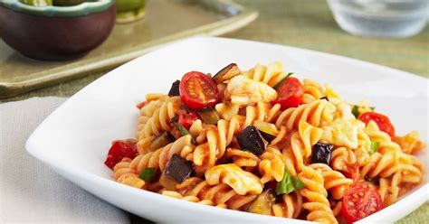 Fusilli with ricotta sauce, eggplant and mozzarella