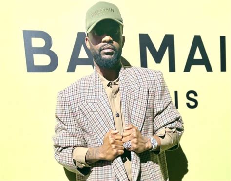 Fally Ipupa était Invité Au Défilé Balmain Ce Mercredi à Paris