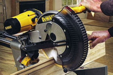 Dewalt Dws709 Slide Compound Miter Saw Review