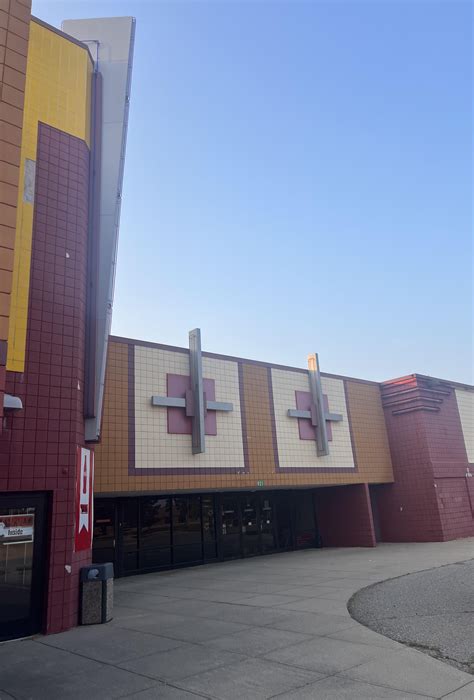 movie times lansing mi 9