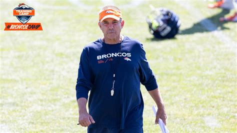 Broncos Camp Daily: Former WR Ed McCaffrey believes Broncos 'going in the right direction'