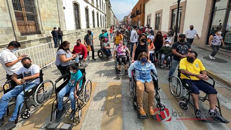 Realizan Caminata A Ciegas Y Rodada En Silla De Ruedas En Oaxaca