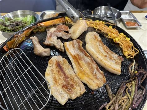 마포역 삼겹살 맛집 솥뚜껑에 구워 먹는 도화동 월화식당 네이버 블로그