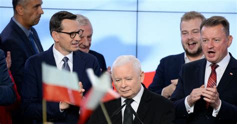 To koniec Kaczyńskiego Politolog wskazuje co zrobią teraz w PiS WP