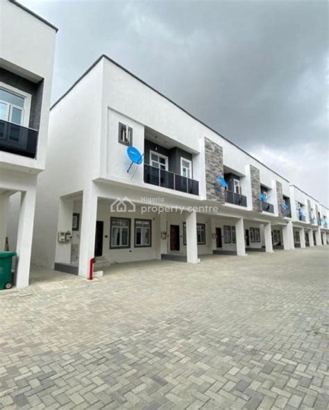 For Sale Bedroom Terrace Duplex With Bq In A Secure Estate Victoria