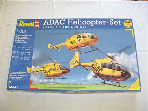 Maketa Revell ADAC Helicopter Set EC135 BO105 BK117 1 32