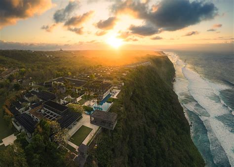 Exquisite Festive Feasts At The Clifftop Alila Villas Uluwatu NOW Bali