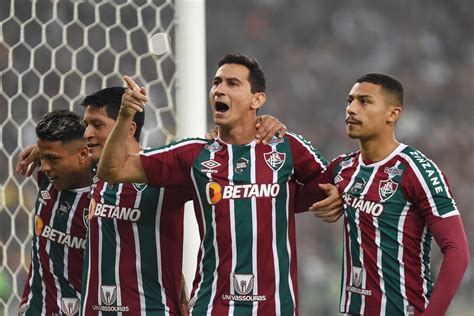 Fluminense avança por renovação de Ganso e quer contrato até 2025